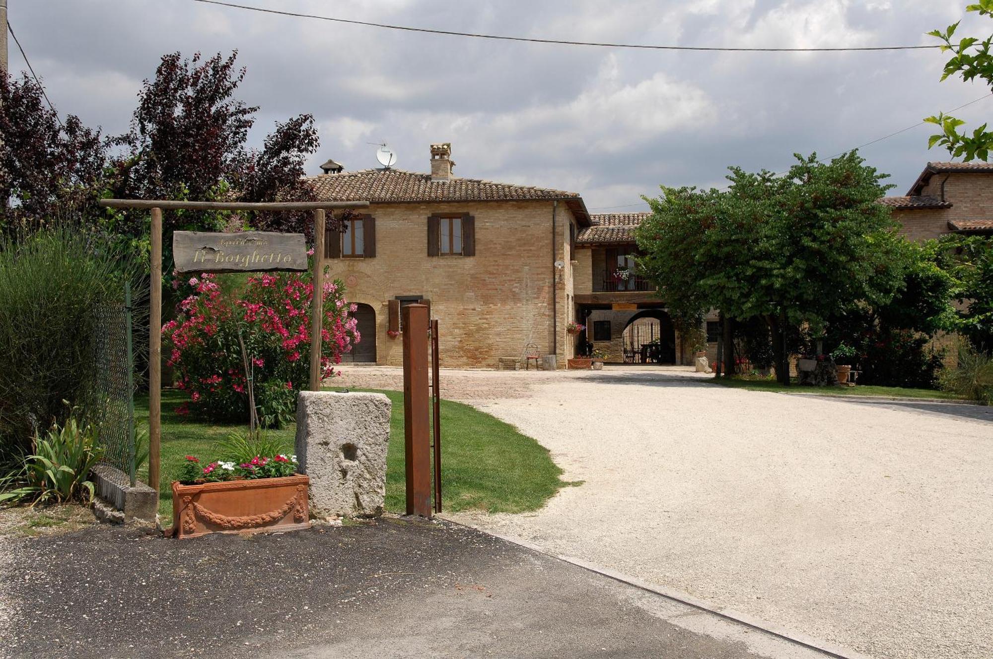 Agriturismo Il Borghetto Montefalco Kültér fotó